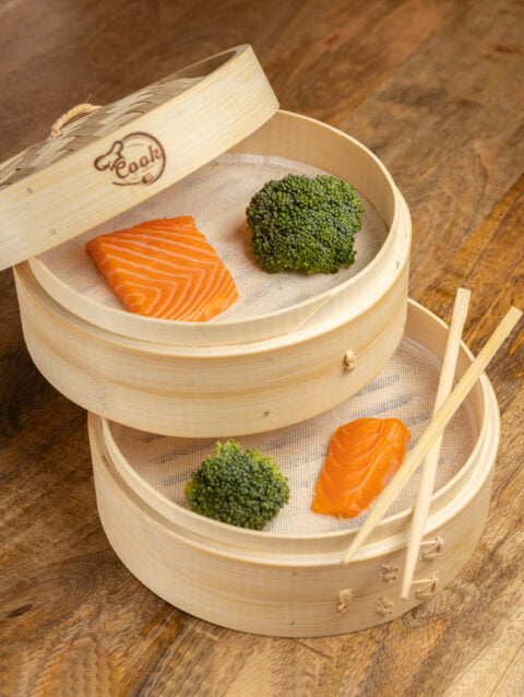 Bamboo-steamer